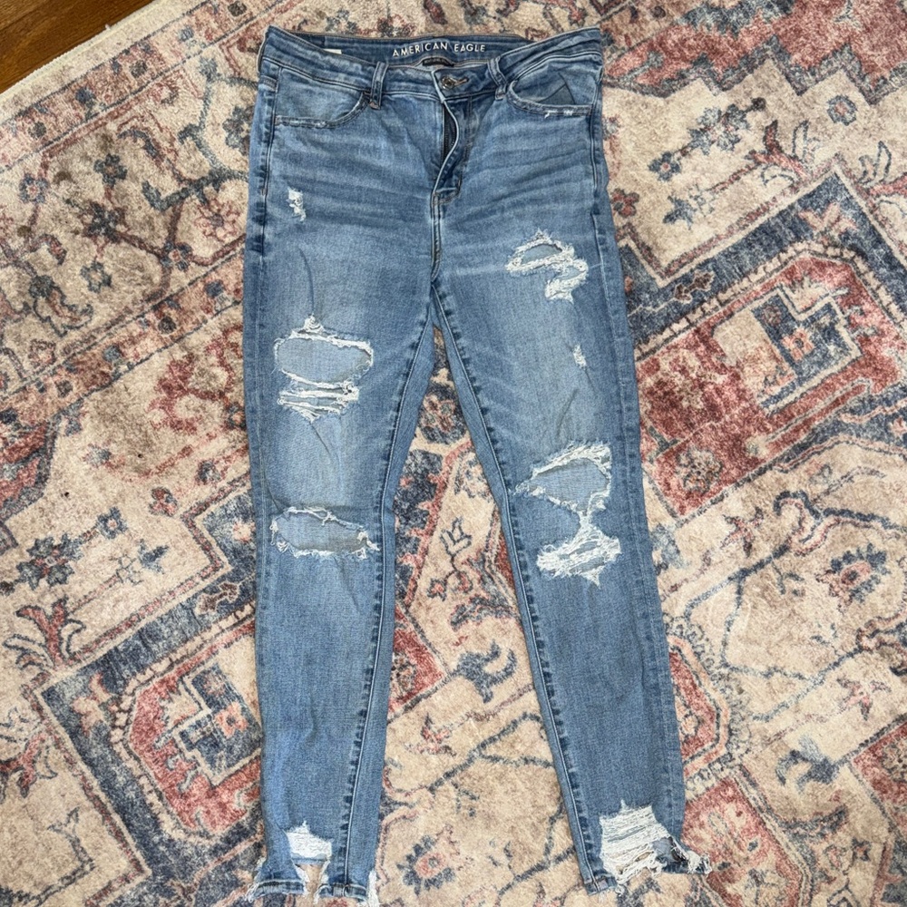 American Eagle Outfitters Women's Ripped Light Blue Skinny Jeans